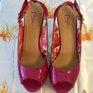 Candie's Fuschia Patent Wedge S 8.5